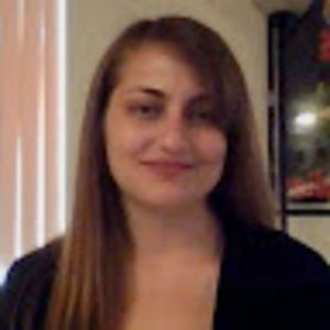 Meet your Posher, Elise